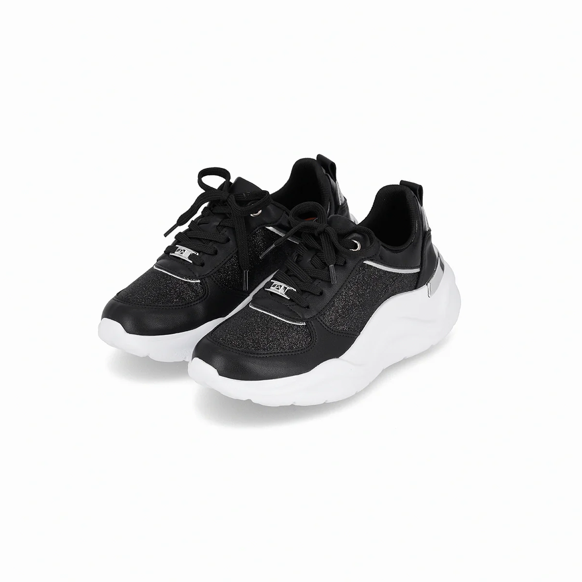 Tenis con detalla de brillos – Fascitis