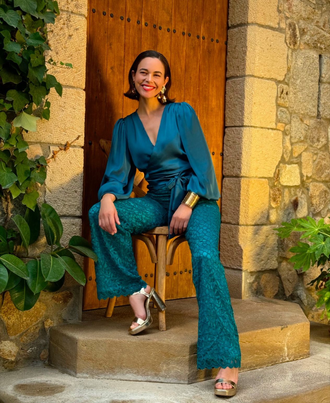 Conjunto blusa y pantalón blondas