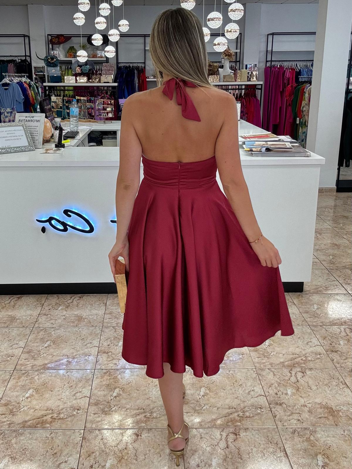 Vestido corto evasé